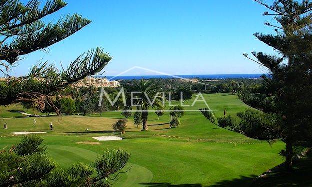 7 reasons to play golf on the Costa blanca