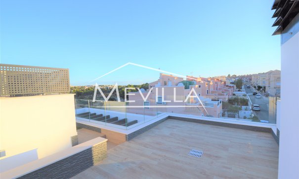 Verkäufe - Villa - Orihuela Costa - Villamartin