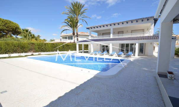 Chalet / Villa - Reventas - Orihuela Costa - CR421