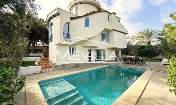 Chalet / Villa - Reventas - Orihuela Costa - LZ1063