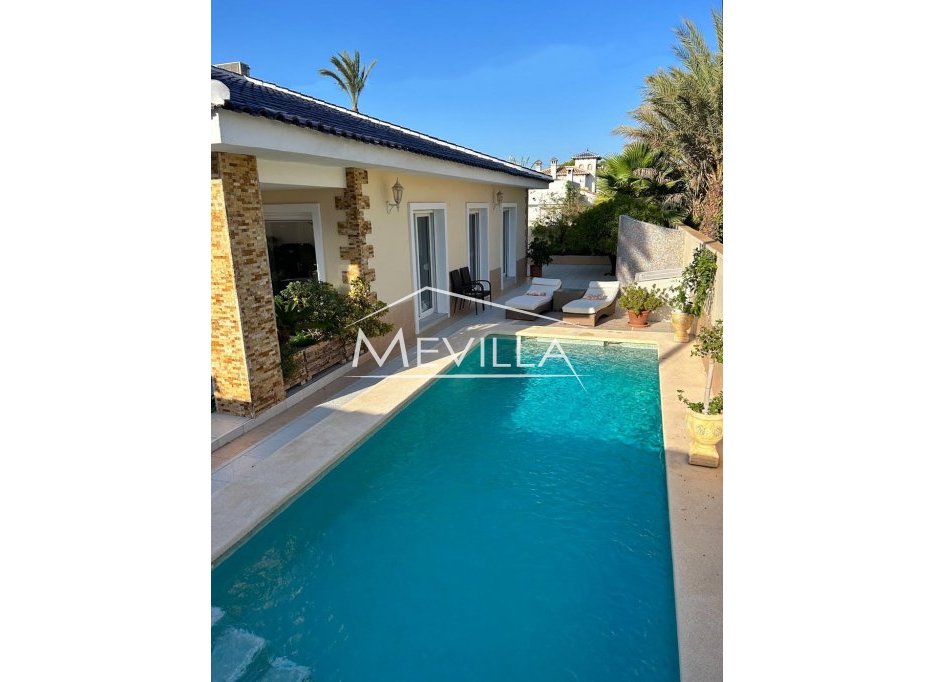 Перепродажа - Вилла - Ориуэла Коста - Cabo Roig