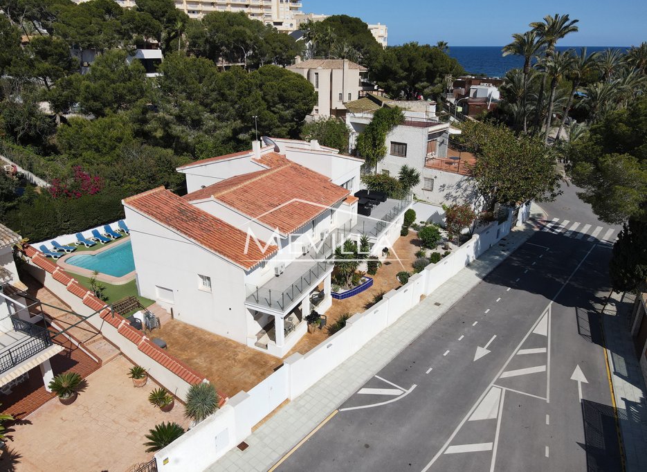 Resales - Villa - Orihuela Costa - Campoamor