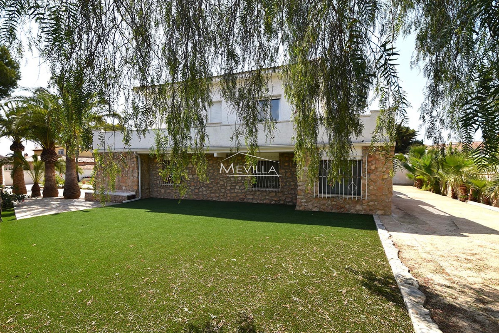 Resales - Villa - Orihuela Costa - La Zenia