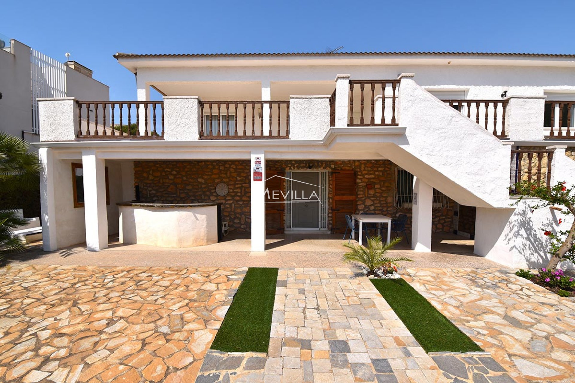 Resales - Villa - Orihuela Costa - La Zenia