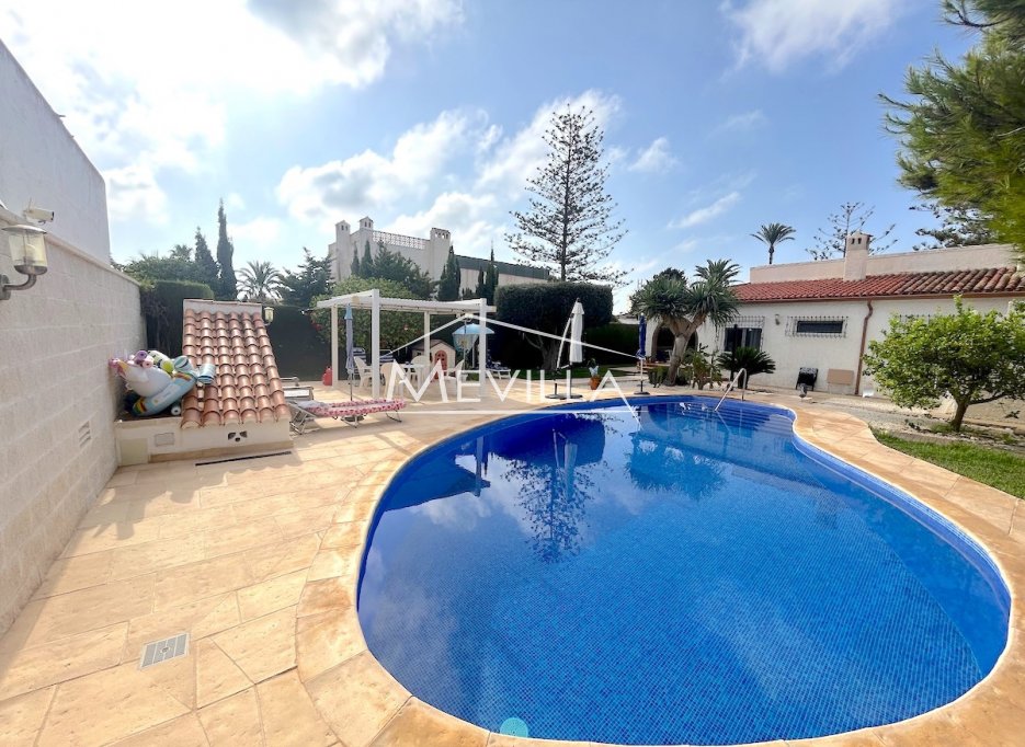 Resales - Villa - Orihuela Costa - La Zenia