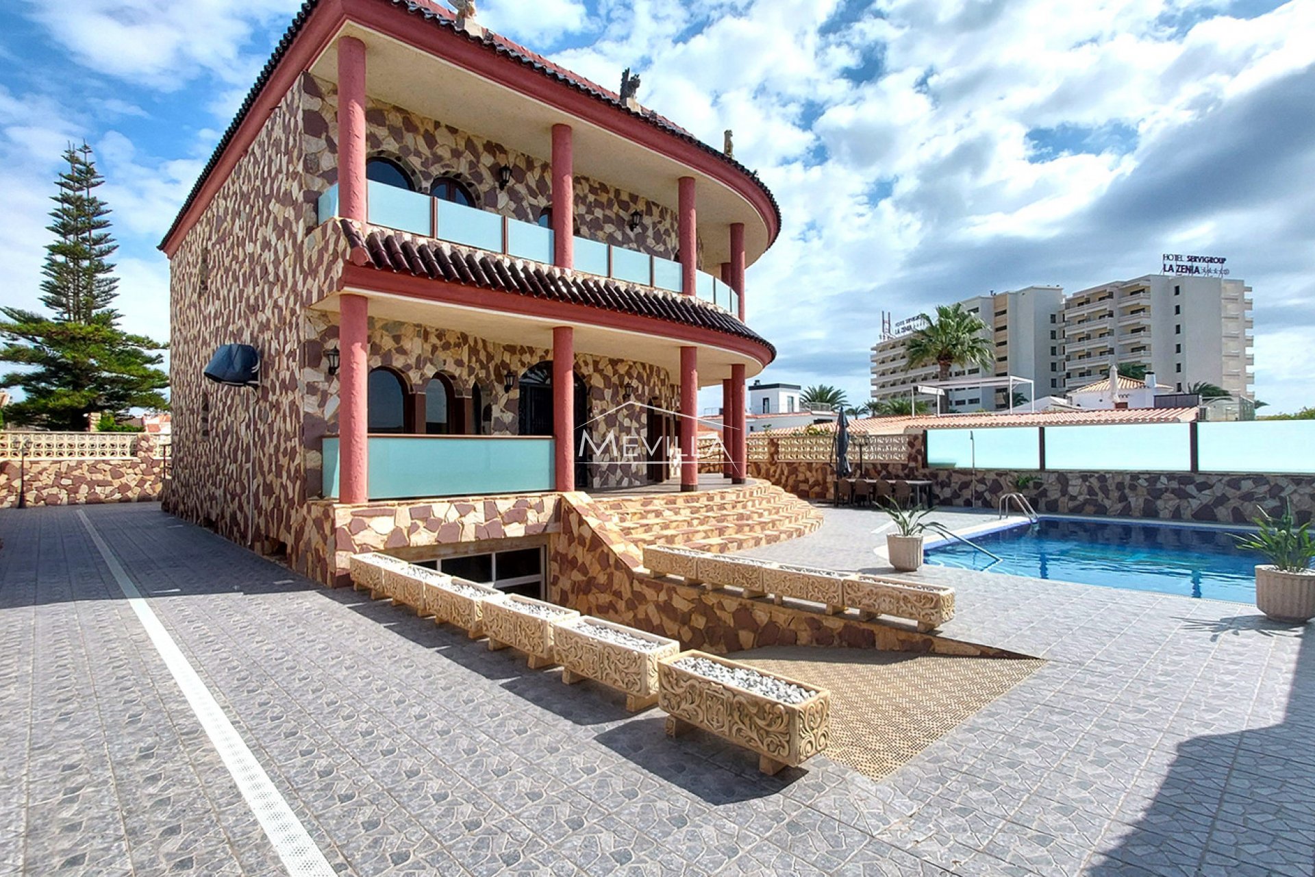 Resales - Villa - Orihuela Costa - La Zenia