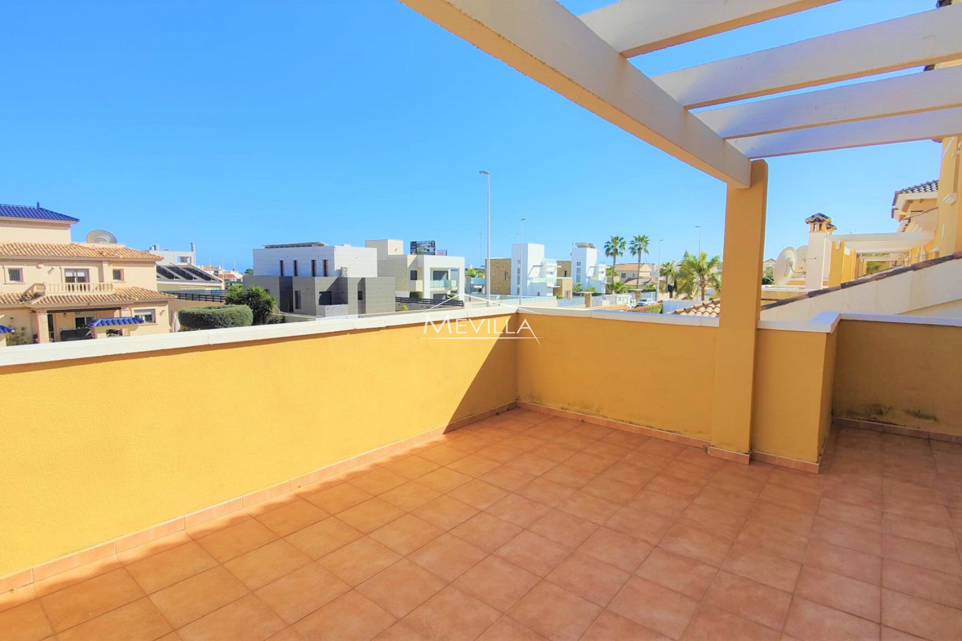 Resales - Villa - Orihuela Costa - La Zenia