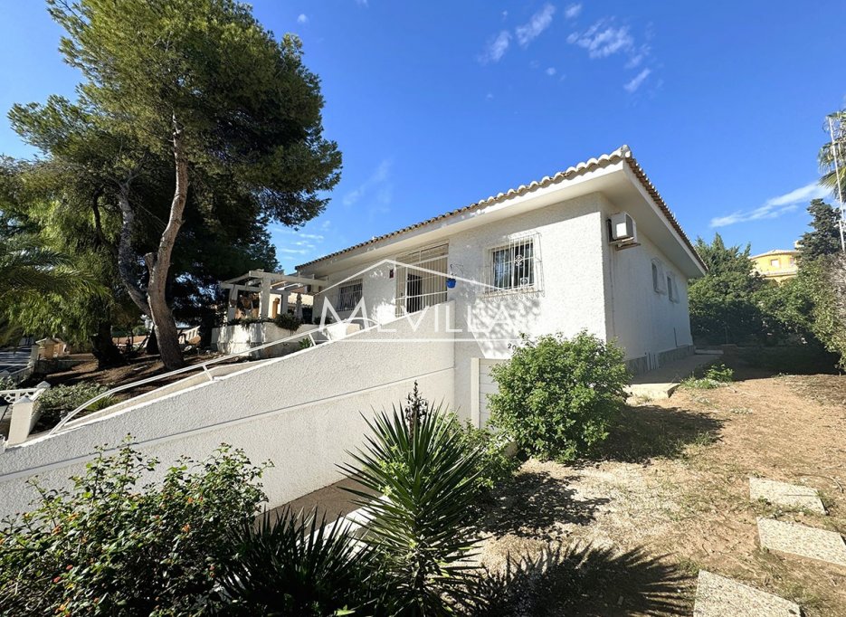 Resales - Villa - Orihuela Costa - La Zenia