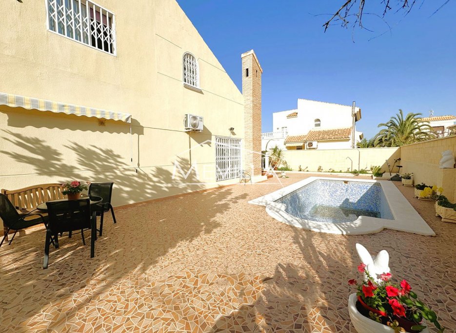 Resales - Villa - Orihuela Costa - Playa Flamenca