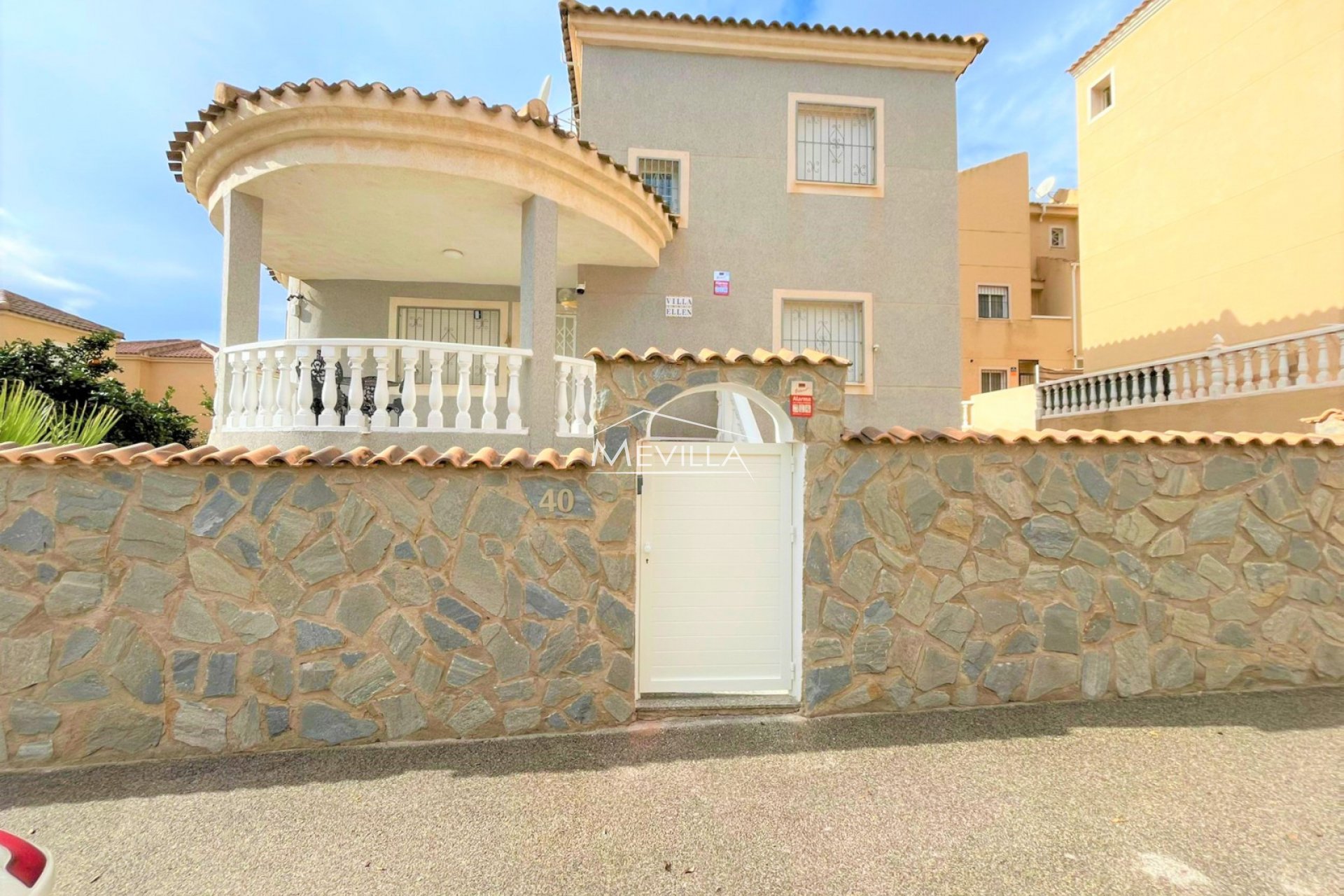 Resales - Villa - Orihuela Costa - Playa Flamenca