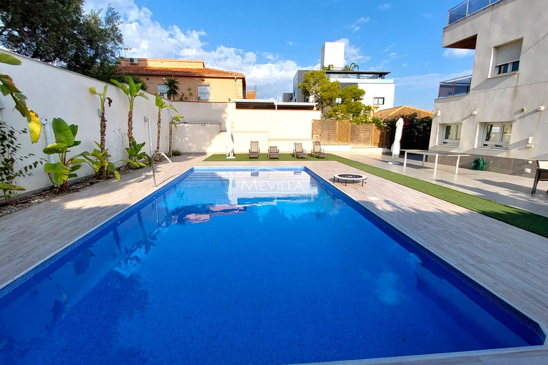 Resales - Villa - Torrevieja - Los Balcones