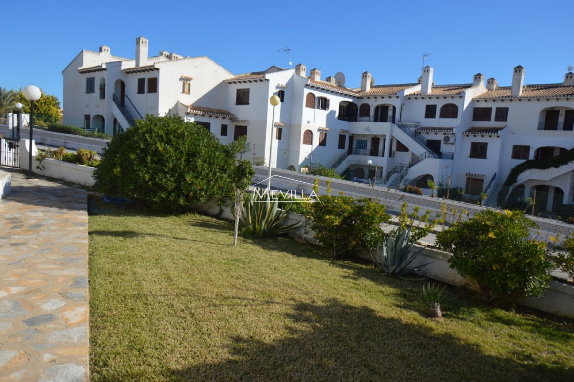 Residencia en Cabo Roig.