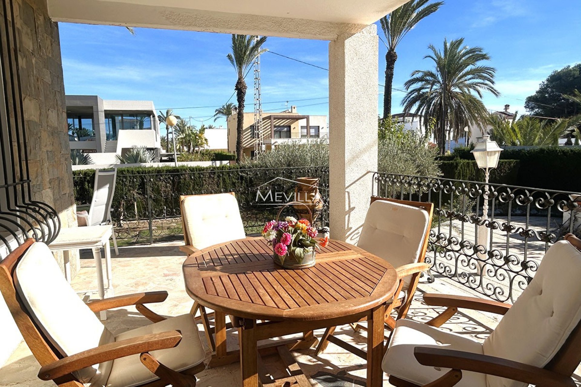 Reventas - Chalet / Villa - Orihuela Costa - Cabo Roig