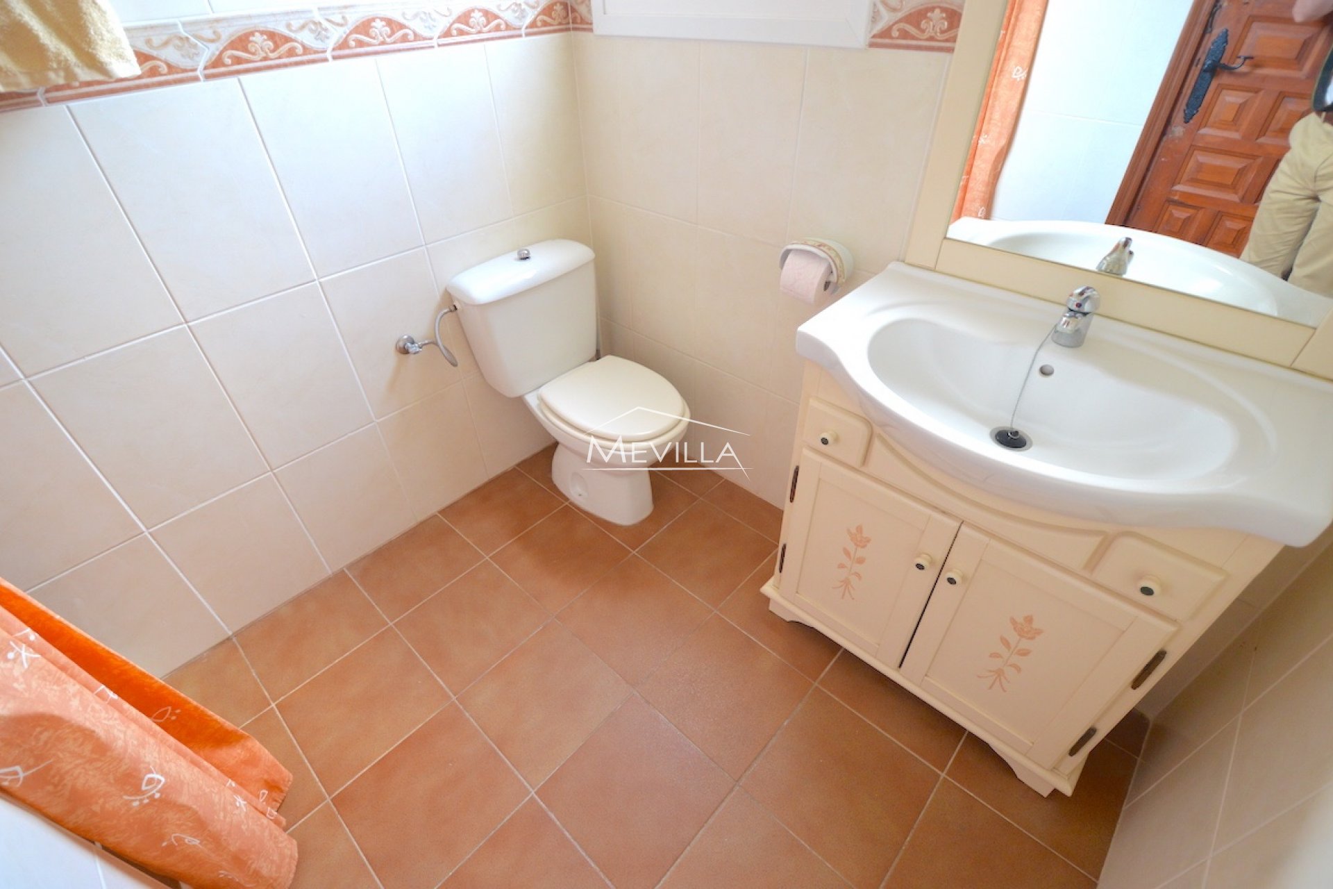 Reventas - Chalet / Villa - Torrevieja - Los Balcones