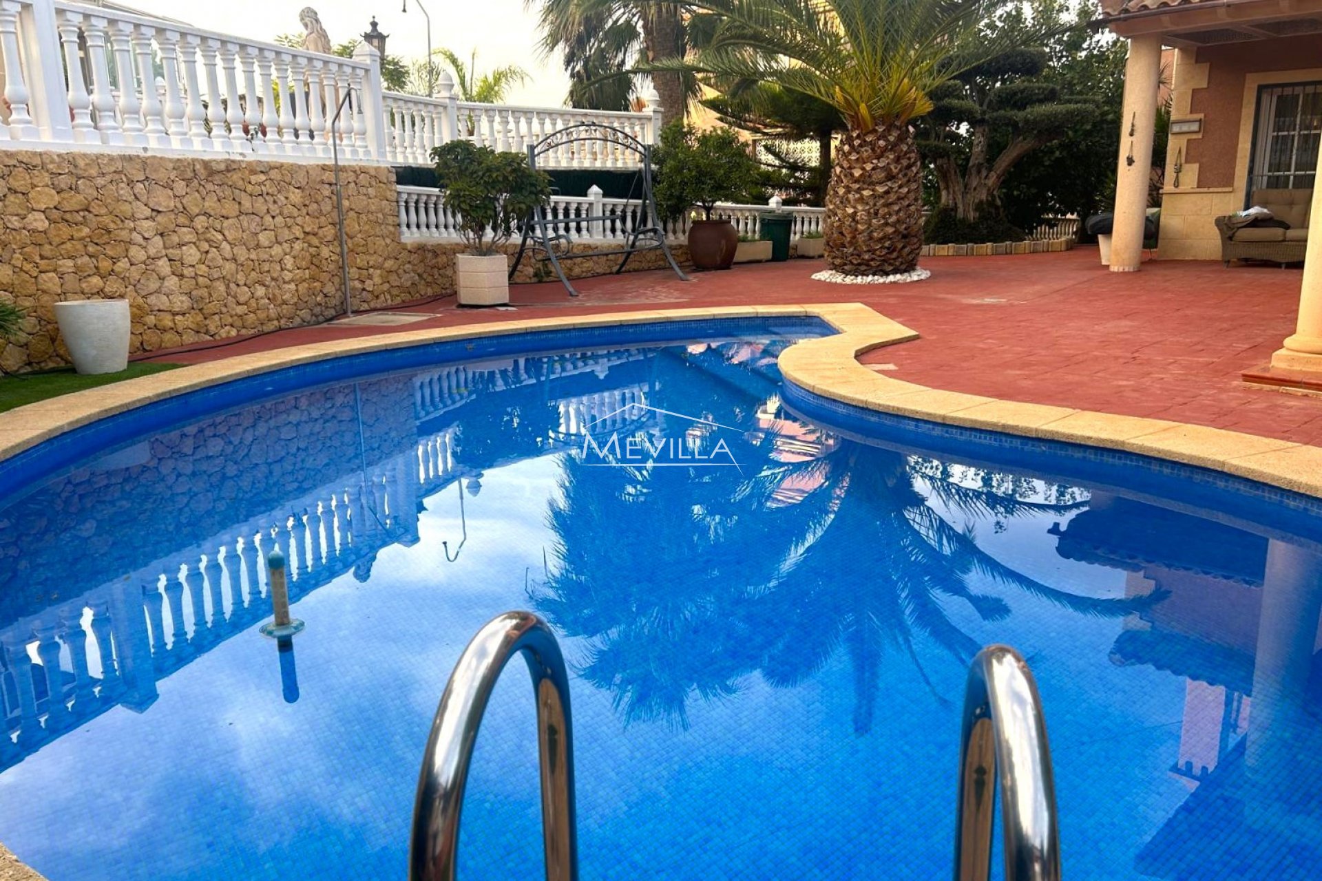 Reventas - Chalet / Villa - Torrevieja - Los Balcones