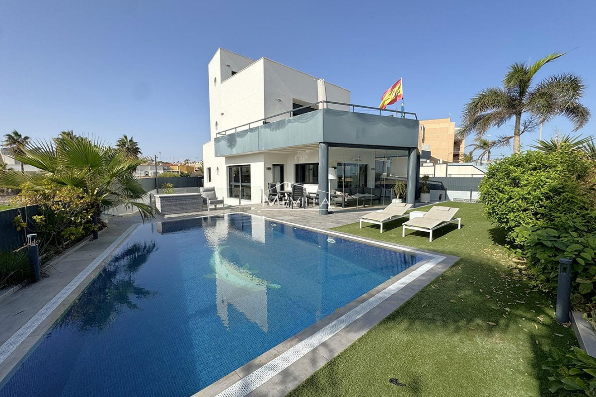 Reventas - Chalet / Villa - Torrevieja