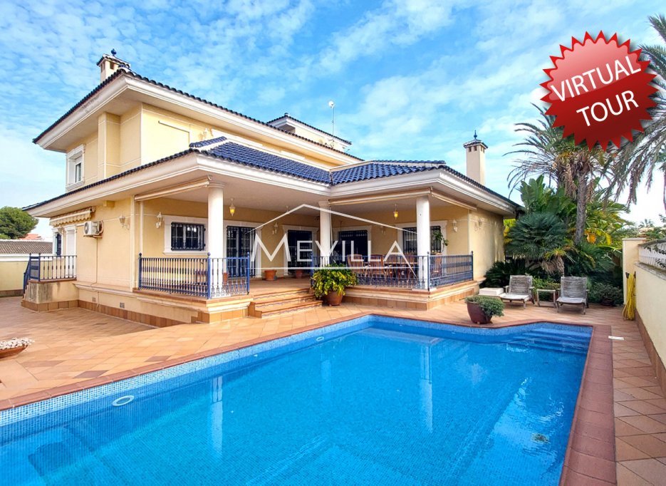 Reventas - Chalet / Villa - Torrevieja