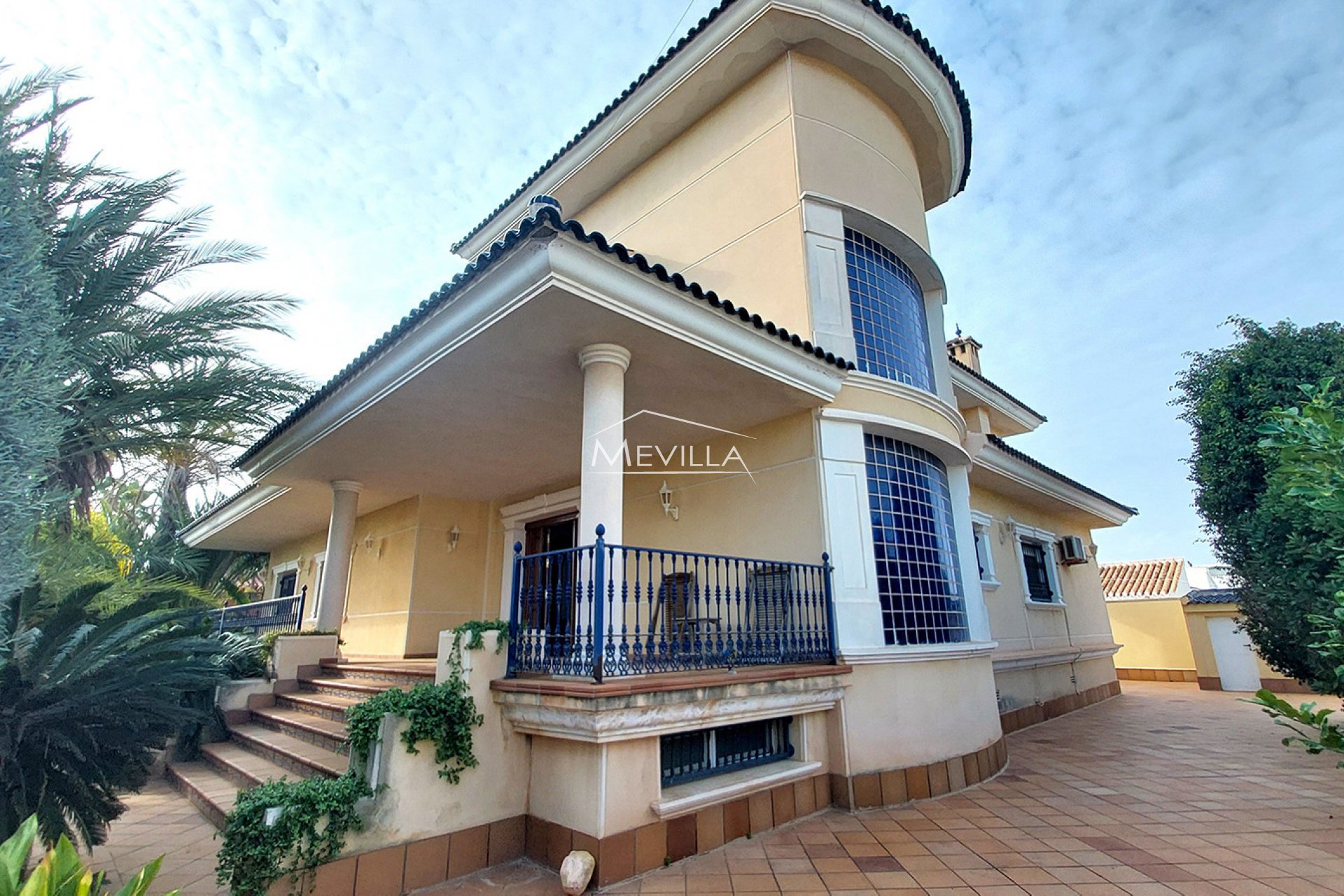 Reventas - Chalet / Villa - Torrevieja