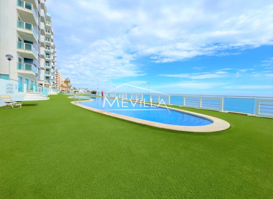 Reventas - Piso / Apartamento - La Manga