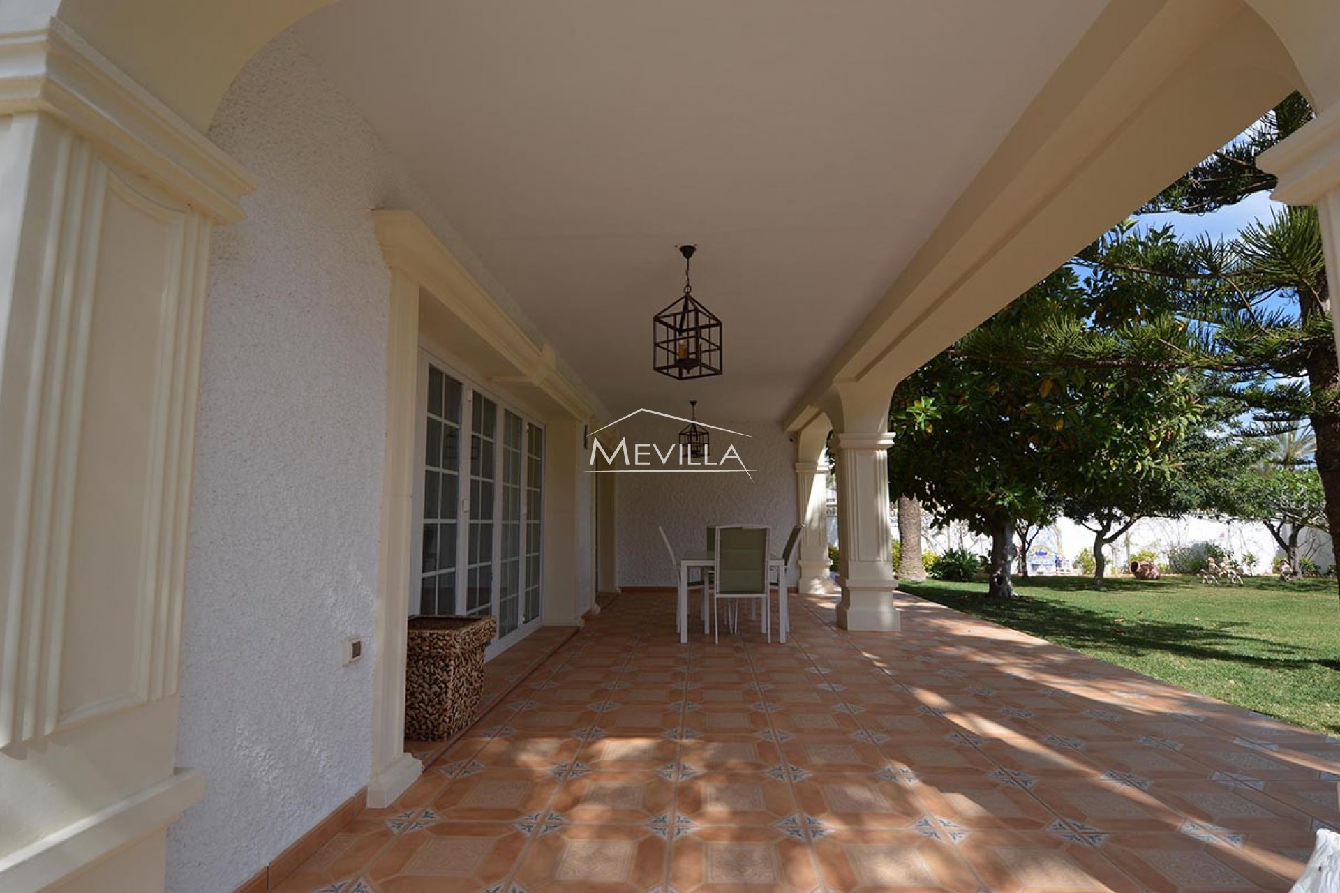 Salg (Resales) - Villa - Orihuela Costa - Cabo Roig