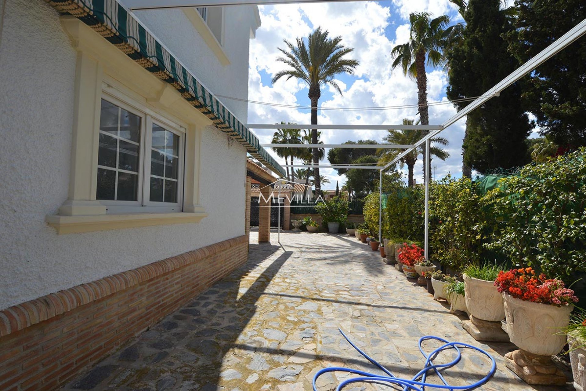 Salg (Resales) - Villa - Orihuela Costa - Cabo Roig