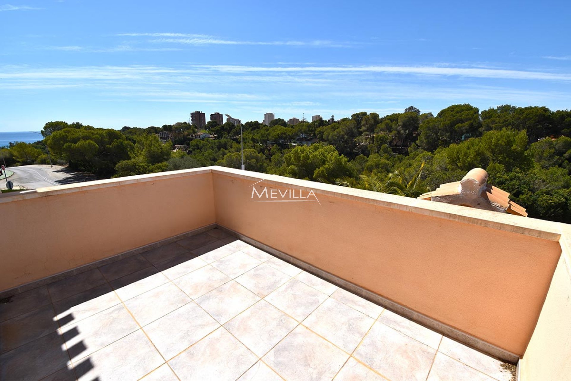 Salg (Resales) - Villa - Orihuela Costa - Campoamor