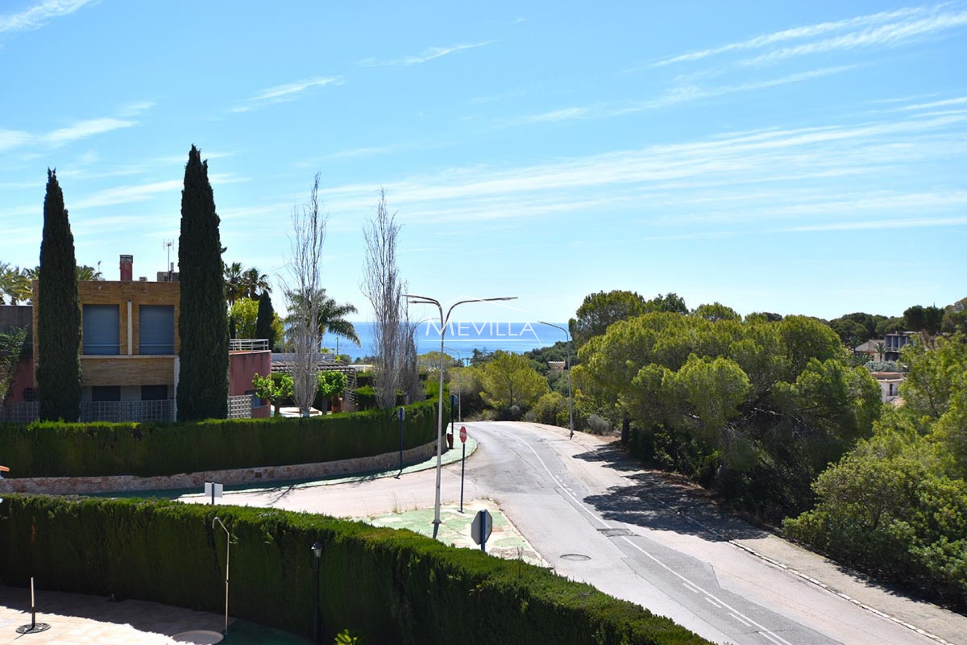 Salg (Resales) - Villa - Orihuela Costa - Campoamor