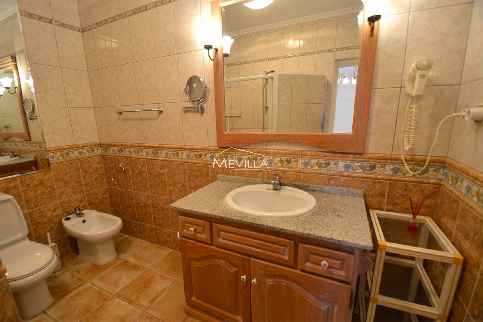 Salg (Resales) - Villa - Orihuela Costa - La Zenia