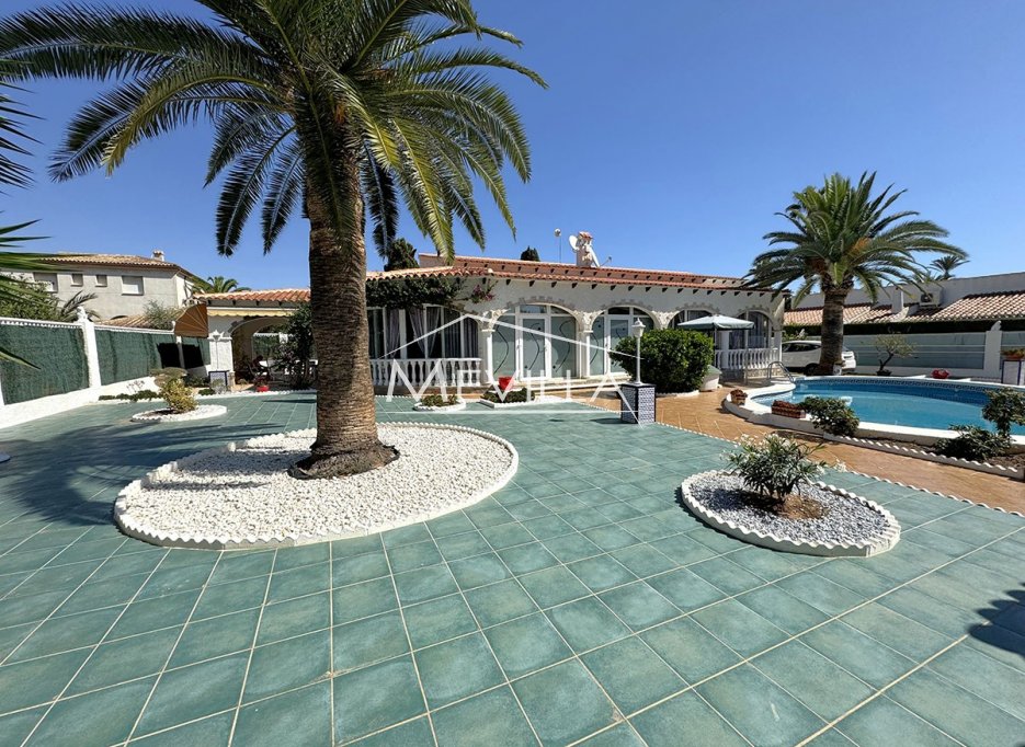 Salg (Resales) - Villa - Orihuela Costa - La Zenia