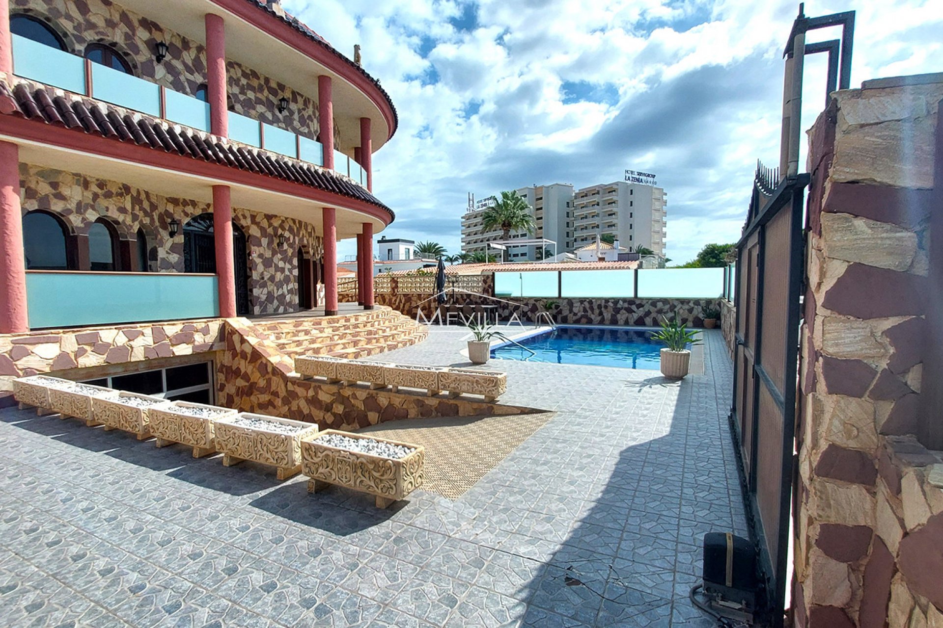 Salg (Resales) - Villa - Orihuela Costa - La Zenia