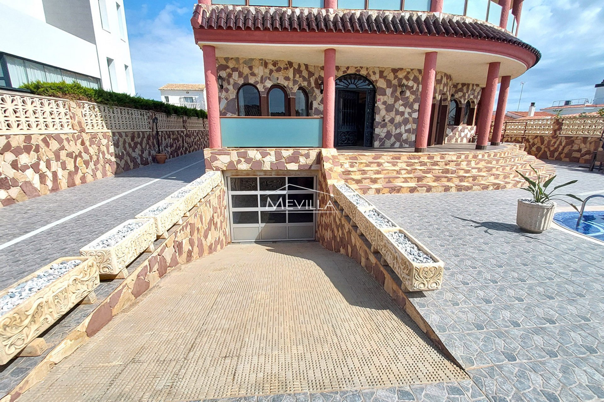 Salg (Resales) - Villa - Orihuela Costa - La Zenia