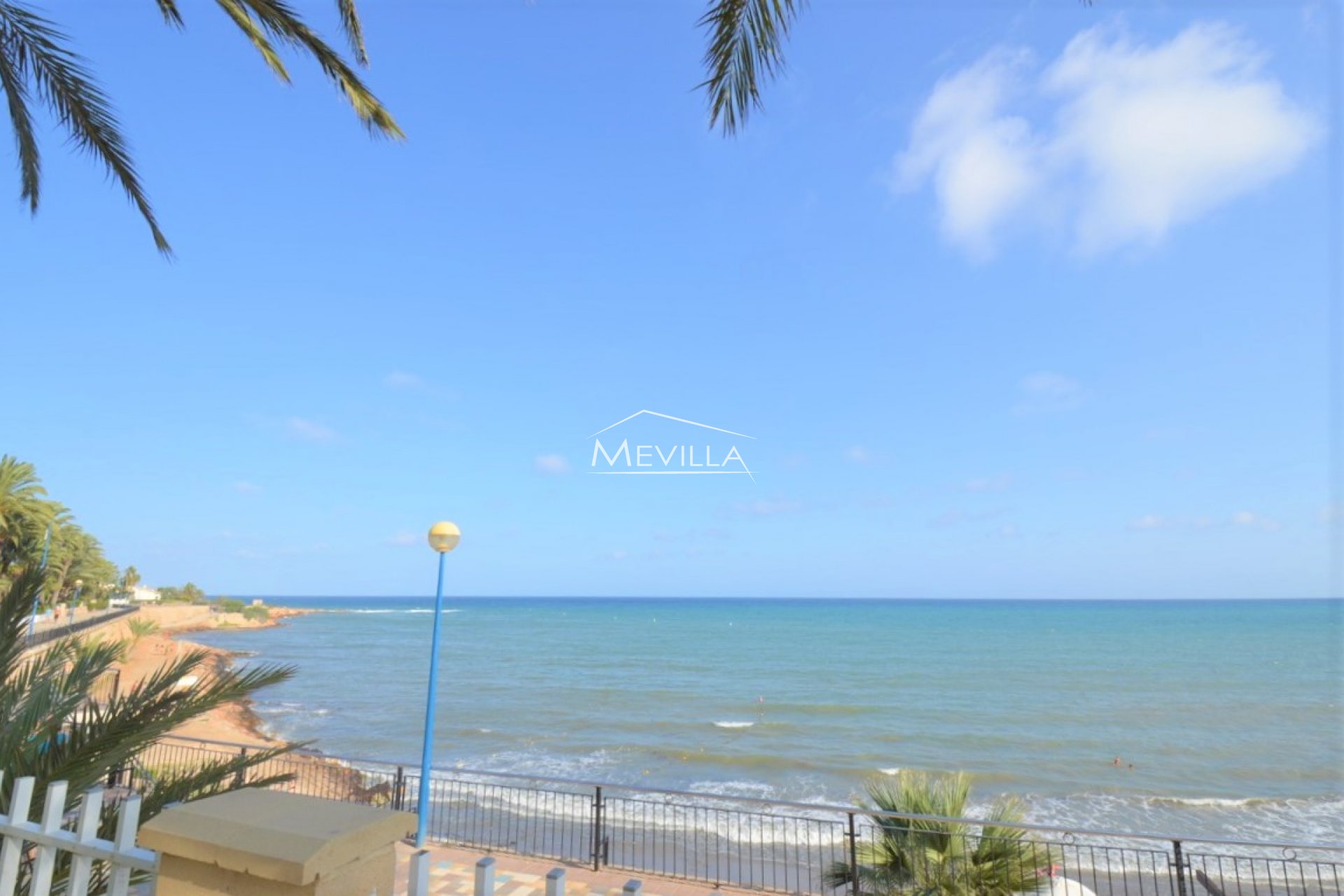 Salg (Resales) - Villa - Orihuela Costa - Punta Prima