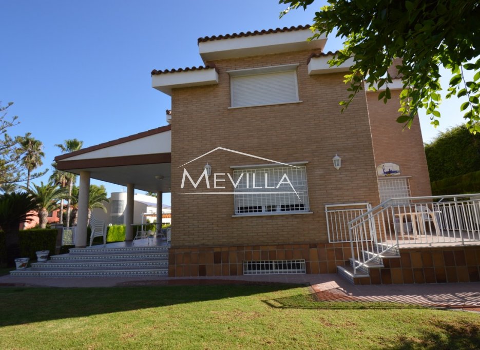 Salg (Resales) - Villa - Torrevieja - La Veleta
