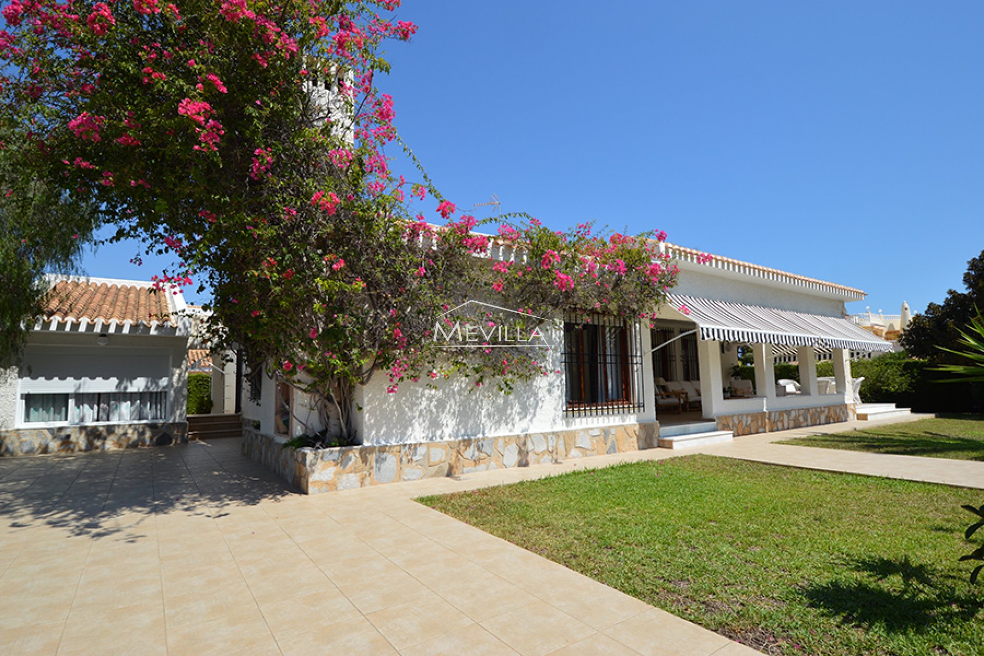 Verkäufe - Villa - Orihuela Costa - Cabo Roig