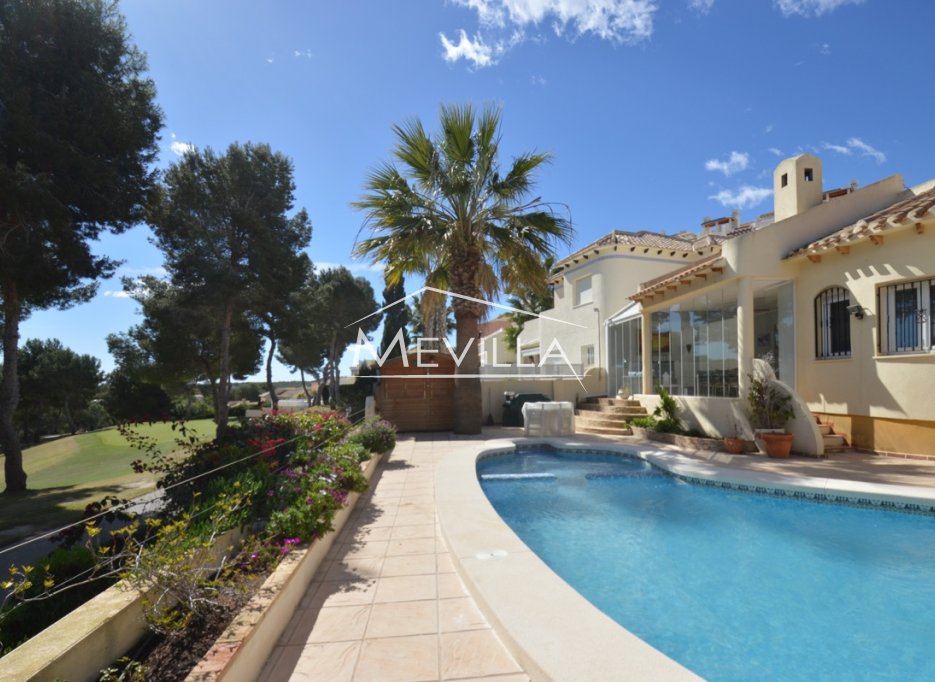 Villa på Las Ramblas golfbane med fantastisk utsikt til salgs