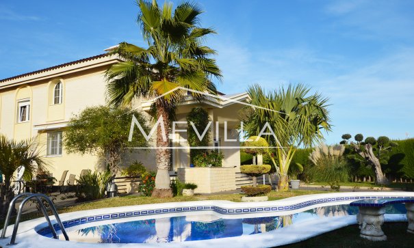 Villa - Resales - Orihuela Costa - MP277