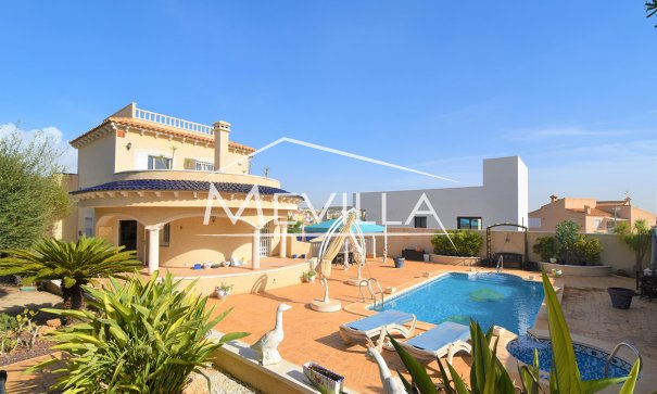 Villa - Resales - Orihuela Costa - Villamartin