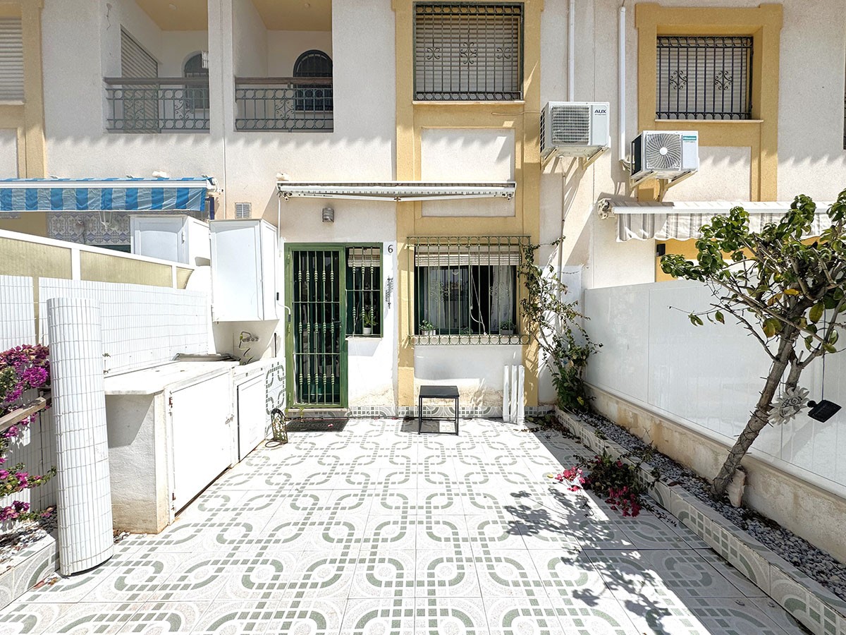 Rijwoning Orihuela Costa Costa Blanca Zuid Spanje