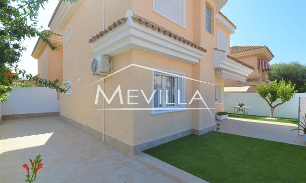 Salg (Resales) - Villa - Torrevieja - Los Altos