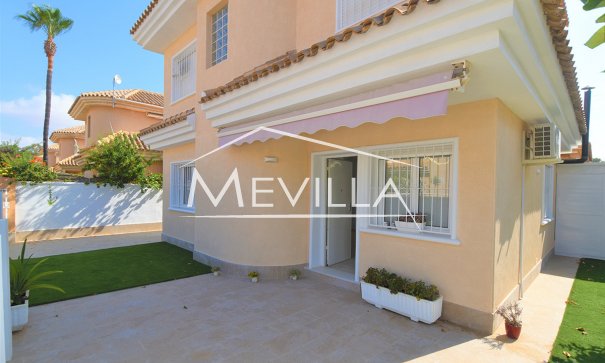 Salg (Resales) - Villa - Torrevieja - Los Altos