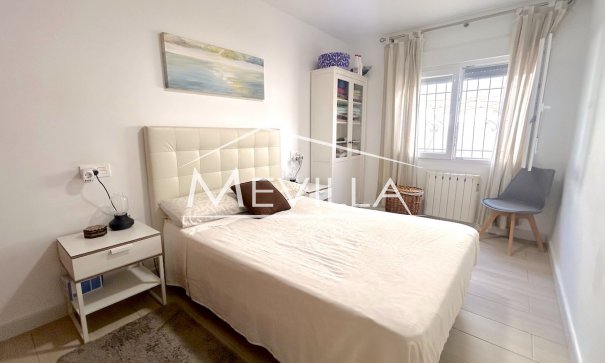 Salg (Resales) - Villa - Orihuela Costa - La Zenia