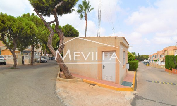 Resales - Flat / Apartment - Torrevieja - Los Balcones