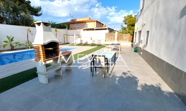 Reventas - Chalet / Villa - Torrevieja - Los Balcones