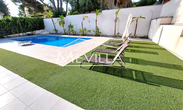 Salg (Resales) - Villa - Torrevieja - Los Balcones