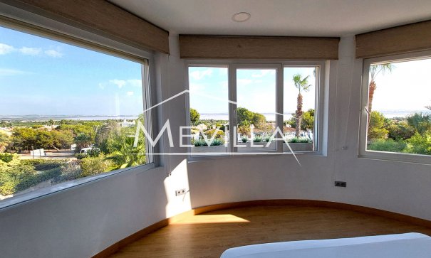 Resales - Villa - Torrevieja - Los Balcones