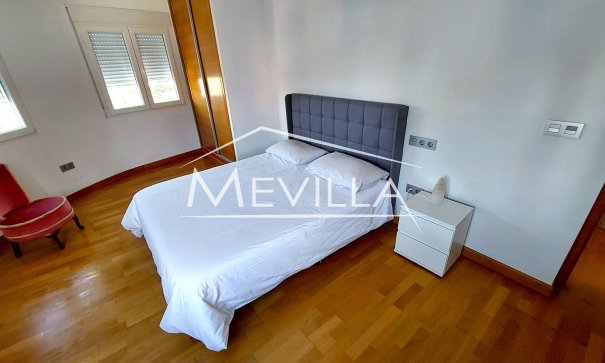 Reventas - Chalet / Villa - Torrevieja - Los Balcones