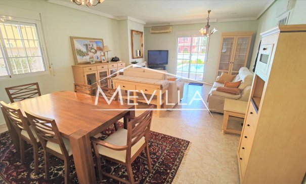 Reventas - Chalet / Villa - Orihuela Costa - La Zenia