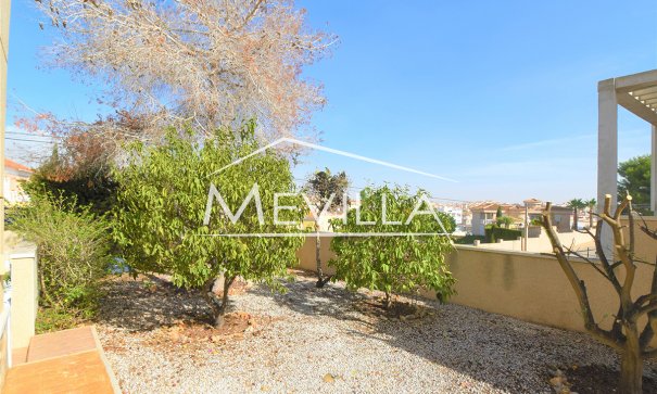 Reventas - Chalet / Villa - Orihuela Costa - Villamartin