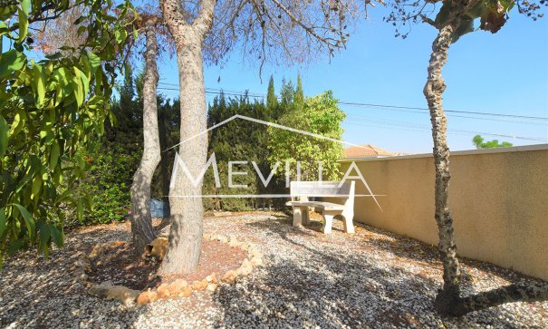 Reventas - Chalet / Villa - Orihuela Costa - Villamartin