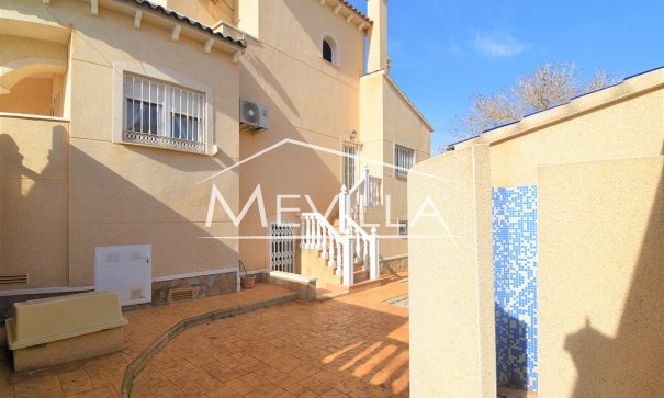 Reventas - Chalet / Villa - Orihuela Costa - Villamartin